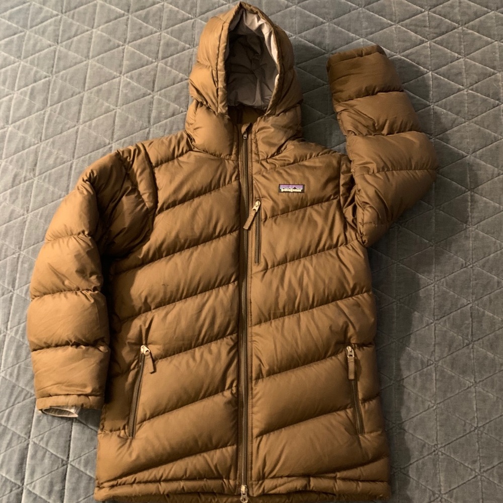 Boys Patagonia Hi-Loft Down Jacket